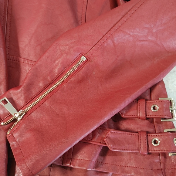 Jacket - Picture 3 of 5